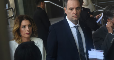 Hecho a medida: Manuel Adorni y su esposa decidieron acogerse al régimen de “inocencia fiscal”…