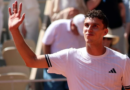 Batacazo histórico en Roland Garros: Juan Manuel Cerúndolo eliminó al número 1 del mundo, Jannik Sinner
